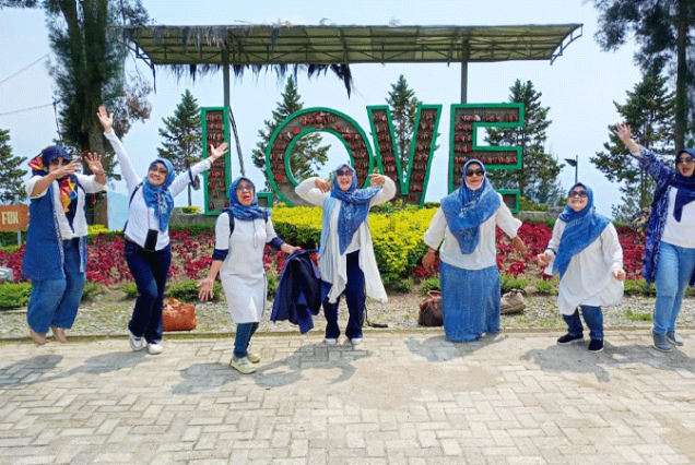paket wisata medan taman simalem resort